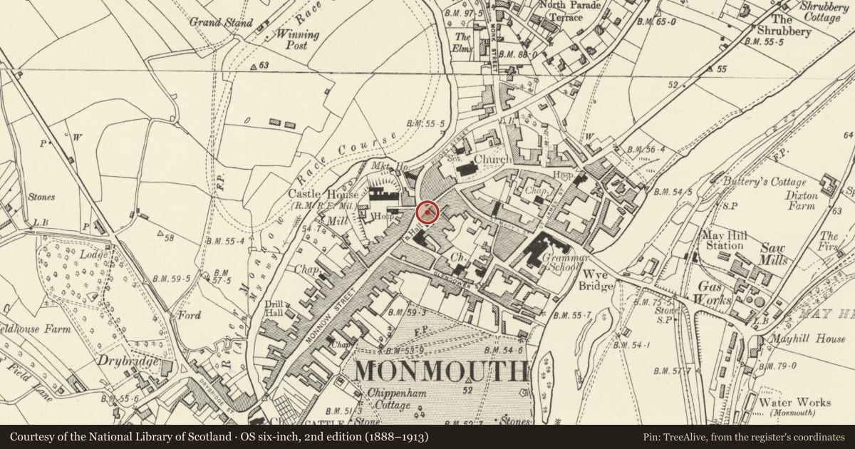 Ordnance Survey six-inch map, 2nd edition (1888–1913) covering the location of 2 Agincourt Square, Monmouth, Monmouthshire, with a pin at the register's coordinates