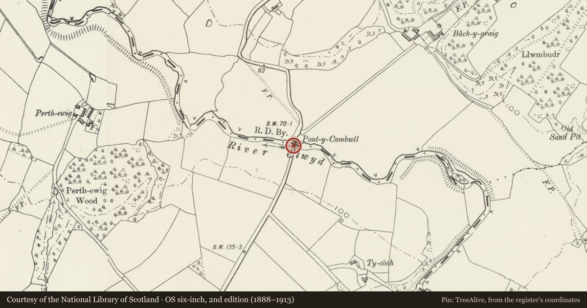 Ordnance Survey six-inch map, 2nd edition (1888–1913) covering the location of Pont-y-Cambwll (partly in Tremeirchion Community), Trefnant, Denbighshire, with a pin at the register's coordinates