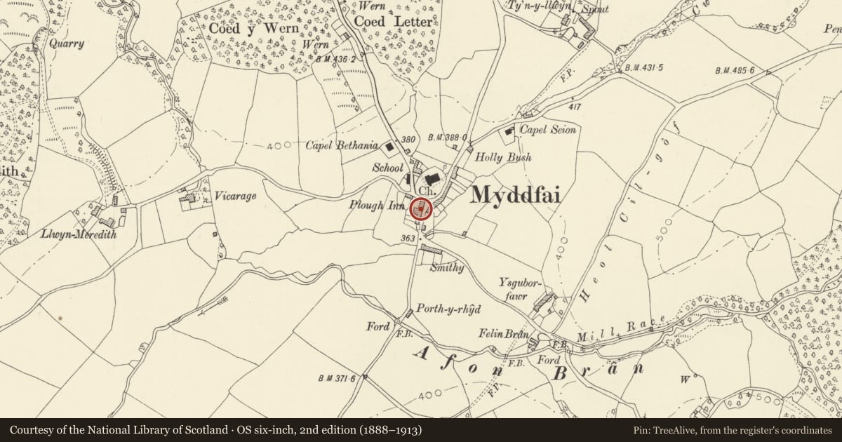 Ordnance Survey six-inch map, 2nd edition (1888–1913) covering the location of Llangoedmor House, Myddfai, Carmarthenshire, with a pin at the register's coordinates