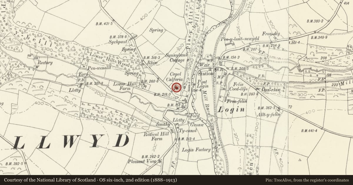 Ordnance Survey six-inch map, 2nd edition (1888–1913) covering the location of Calfaria Baptist Chapel, Cilymaenllwyd, Carmarthenshire, with a pin at the register's coordinates