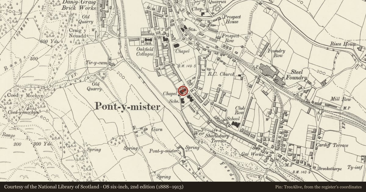 Ordnance Survey six-inch map, 2nd edition (1888–1913) covering the location of Bethany English Baptist Church and attached Sunday School, Risca, Caerphilly, with a pin at the register's coordinates