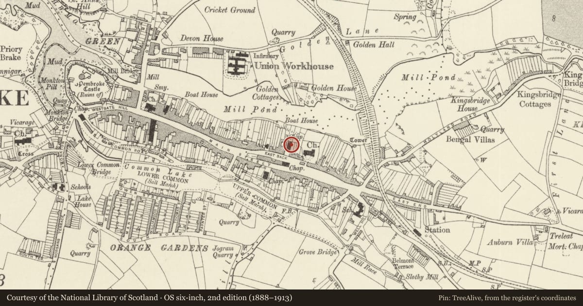 Ordnance Survey six-inch map, 2nd edition (1888–1913) covering the location of Mount Pleasant Baptist Chapel, Pembroke, Pembrokeshire, with a pin at the register's coordinates