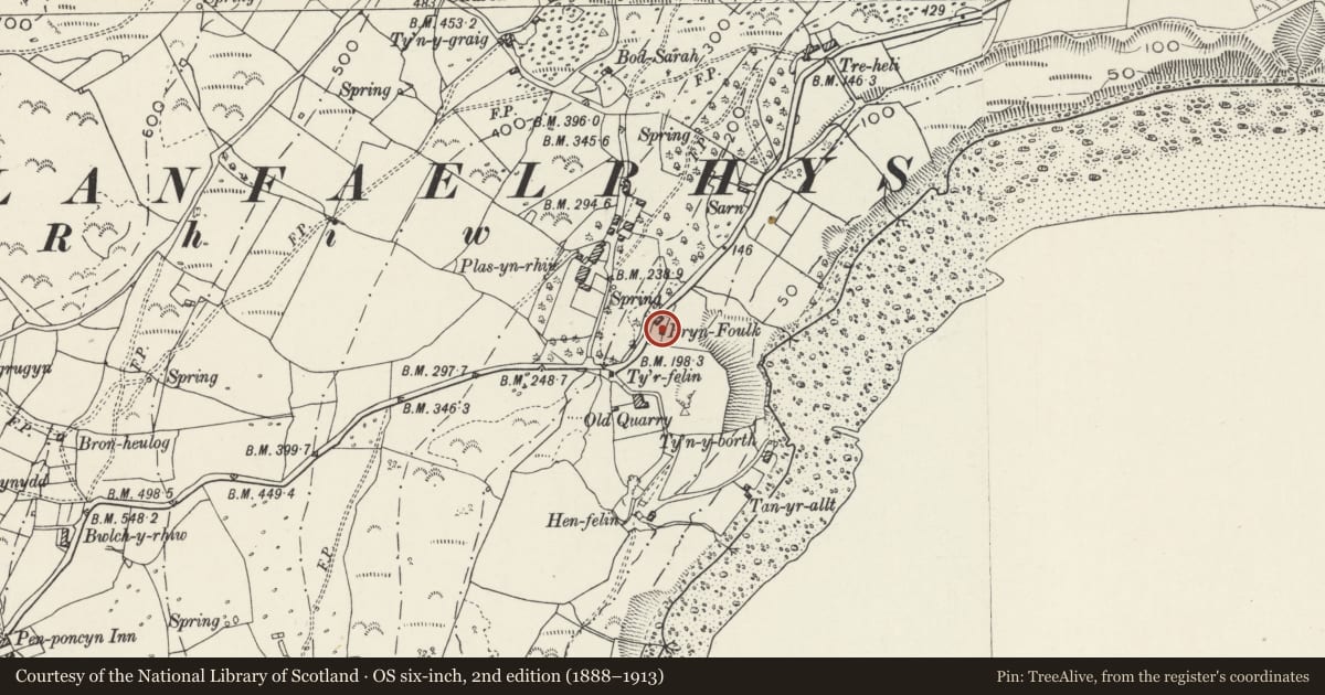 Ordnance Survey six-inch map, 2nd edition (1888–1913) covering the location of Cowhouse at Bryn-ffoulk, Aberdaron, Gwynedd, with a pin at the register's coordinates