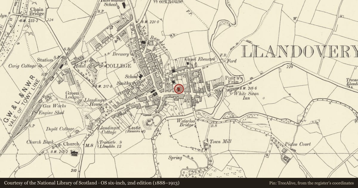 Ordnance Survey six-inch map, 2nd edition (1888–1913) covering the location of Williams Pantycelyn Memorial Chapel, Llandovery, Carmarthenshire, with a pin at the register's coordinates