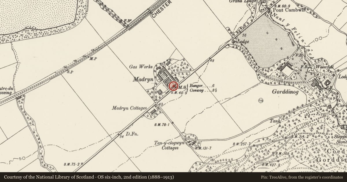 Ordnance Survey six-inch map, 2nd edition (1888–1913) covering the location of Cart shelter, barn, granary and smithy at Madryn Farm, Aber, Gwynedd, with a pin at the register's coordinates