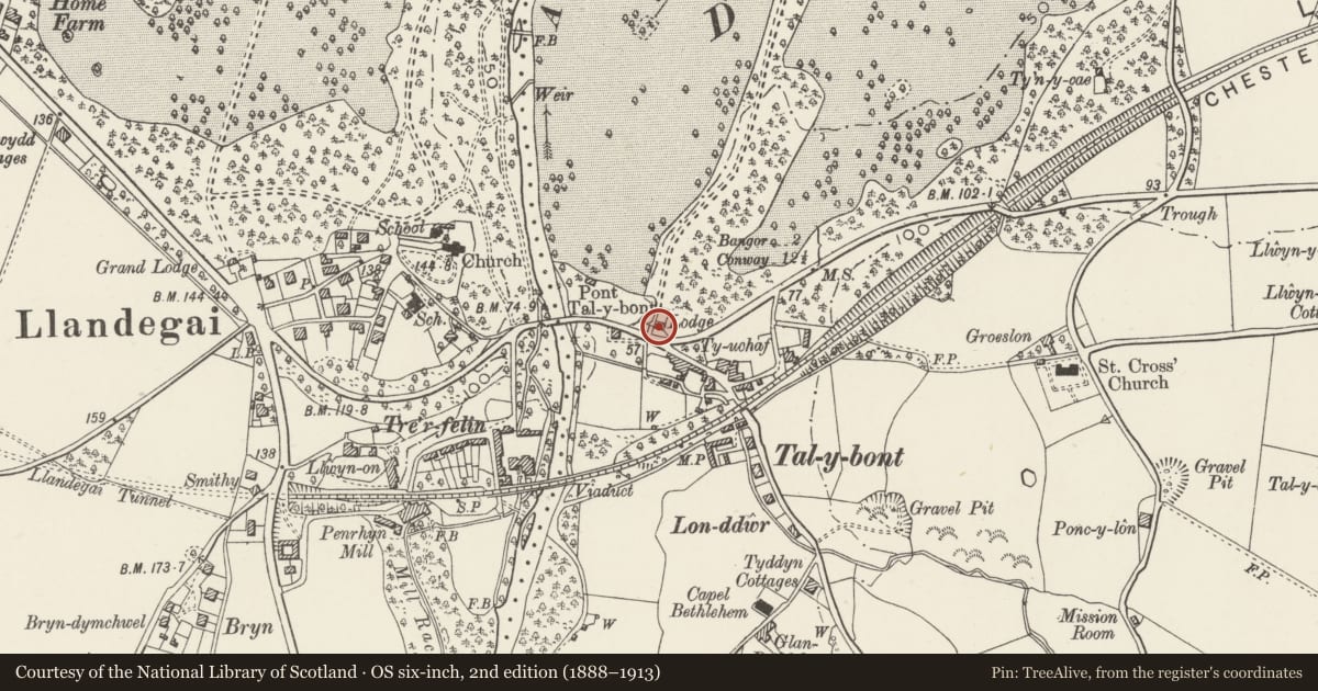 Ordnance Survey six-inch map, 2nd edition (1888–1913) covering the location of Tal-y-bont Lodge, Llanllechid, Gwynedd, with a pin at the register's coordinates