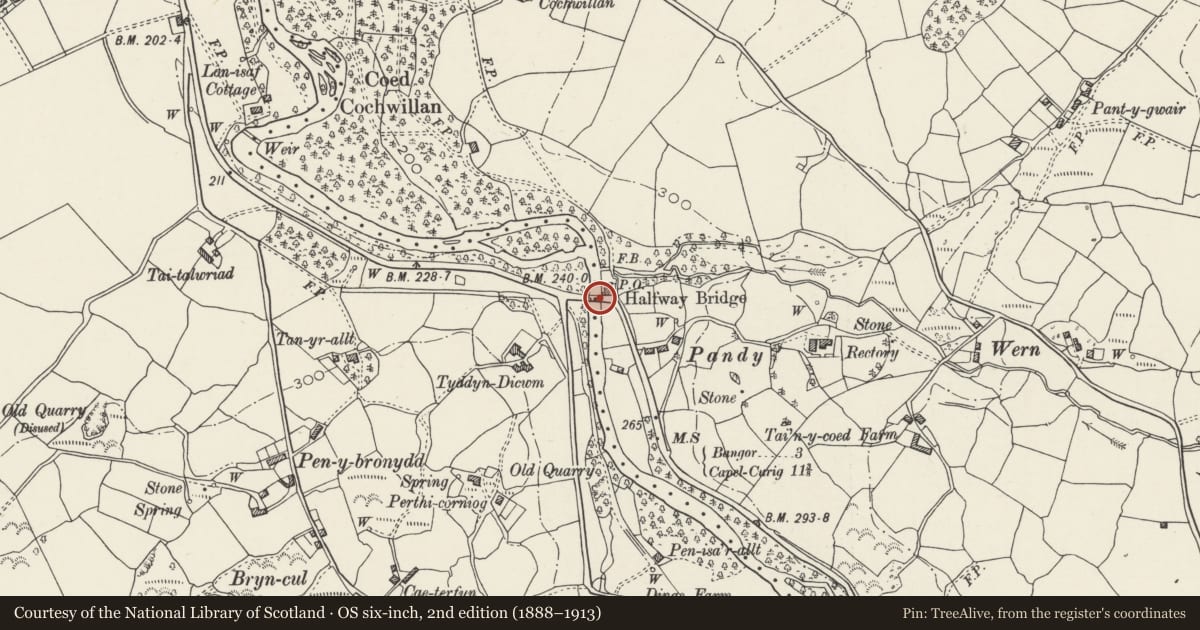 Ordnance Survey six-inch map, 2nd edition (1888–1913) covering the location of Halfway Bridge (partly in Llandygai community), Llanllechid, Gwynedd, with a pin at the register's coordinates