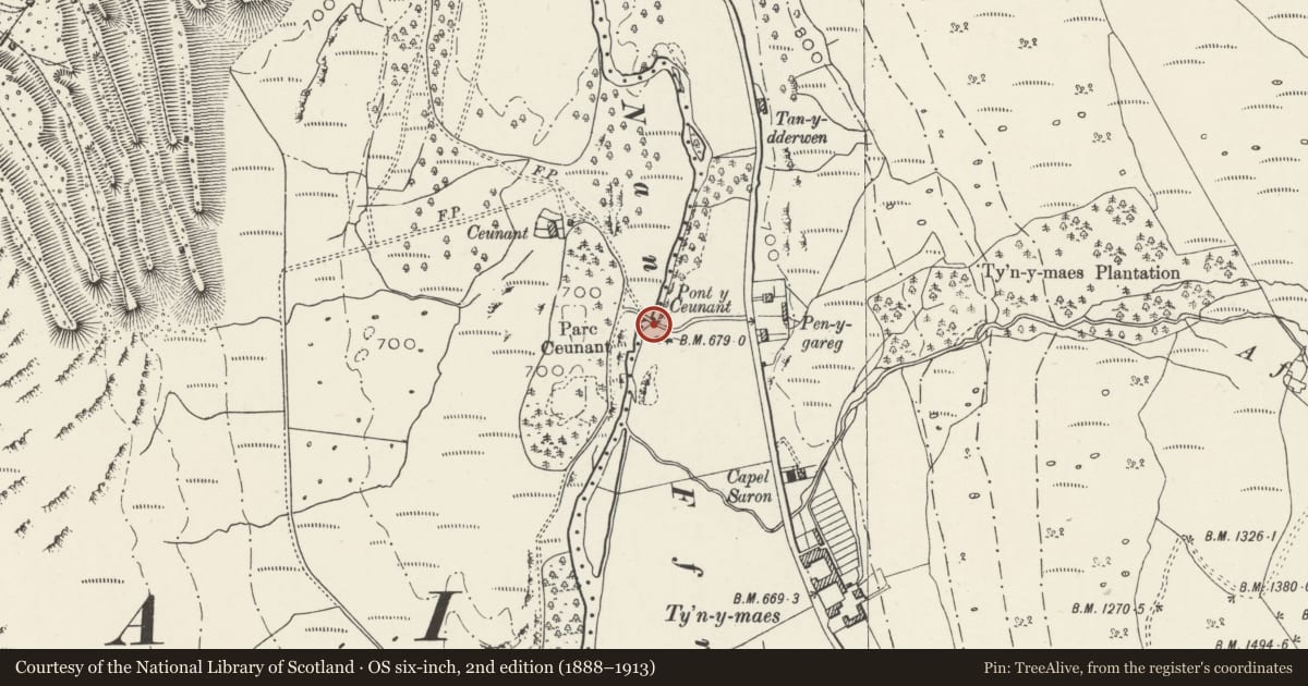 Ordnance Survey six-inch map, 2nd edition (1888–1913) covering the location of Pont y Ceunant (partly in Llandygai community), Llanllechid, Gwynedd, with a pin at the register's coordinates