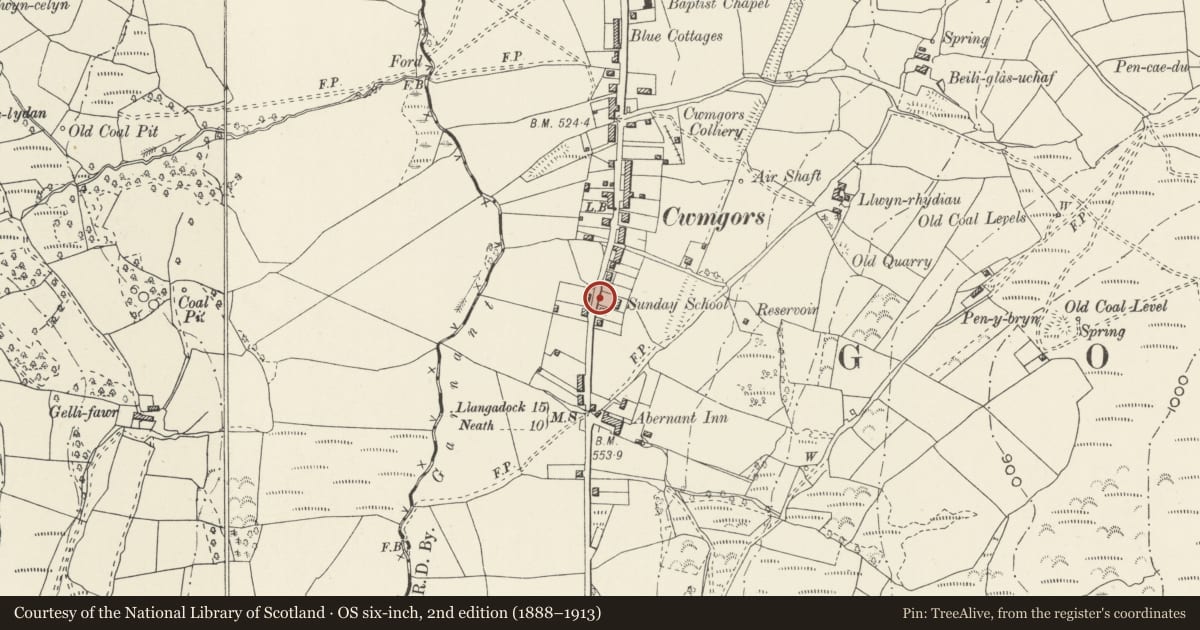 Ordnance Survey six-inch map, 2nd edition (1888–1913) covering the location of Front wall, railings and gates to Capel Y Tabernacl, Gwaun-Cae-Gurwen, Neath Port Talbot, with a pin at the register's coordinates