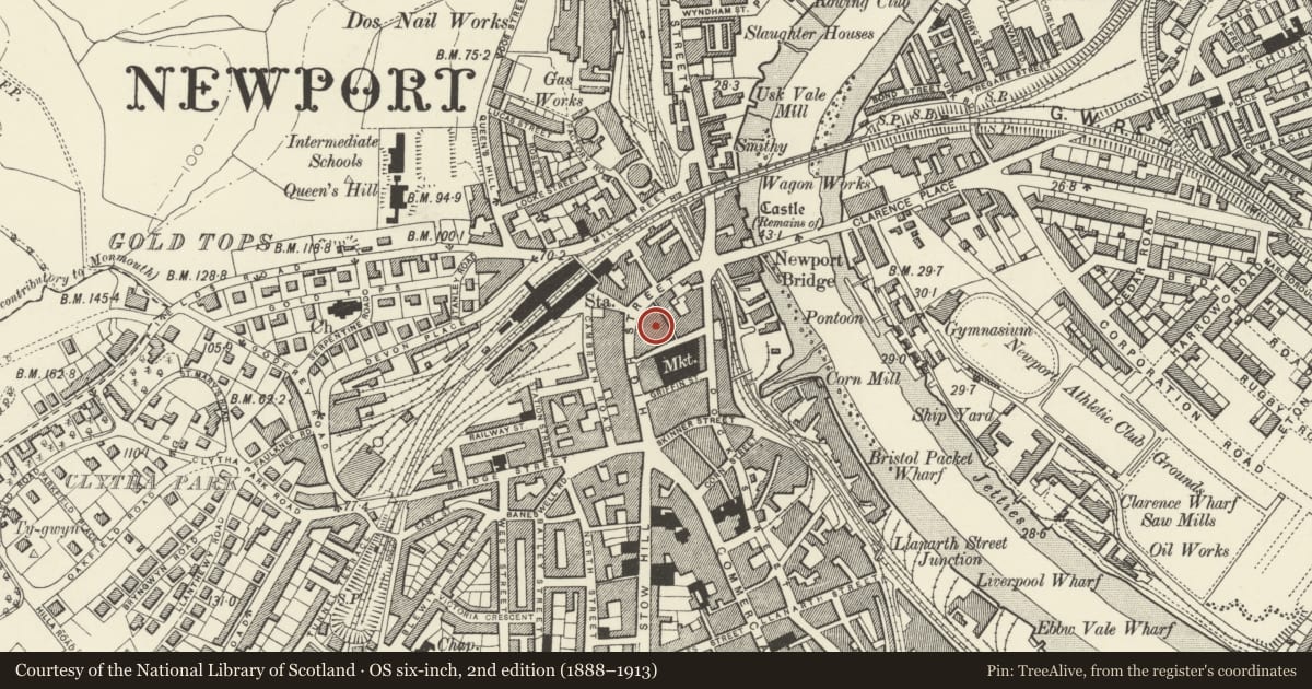 Ordnance Survey six-inch map, 2nd edition (1888–1913) covering the location of Market Arcade, including entrance blocks in Market Street & High Street, Stow Hill, Newport, with a pin at the register's coordinates