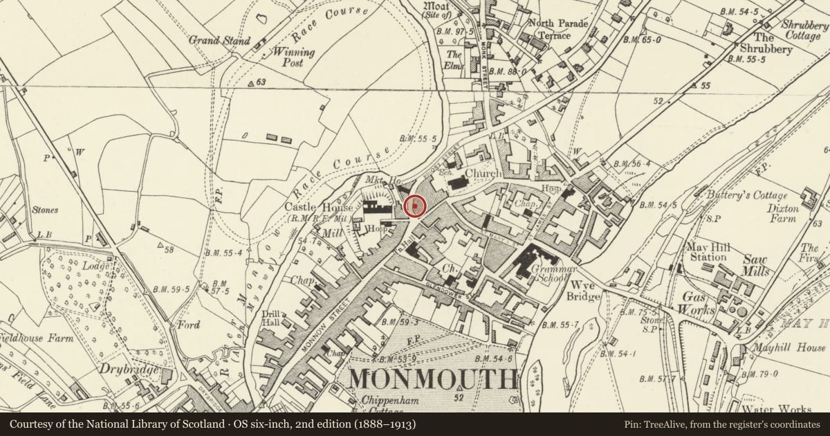 Ordnance Survey six-inch map, 2nd edition (1888–1913) covering the location of 1 Priory Street, Monmouth, Monmouthshire, with a pin at the register's coordinates