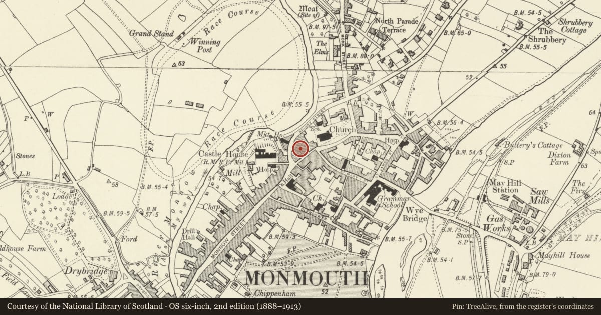 Ordnance Survey six-inch map, 2nd edition (1888–1913) covering the location of White Swan Court (Units 8-20), Monmouth, Monmouthshire, with a pin at the register's coordinates