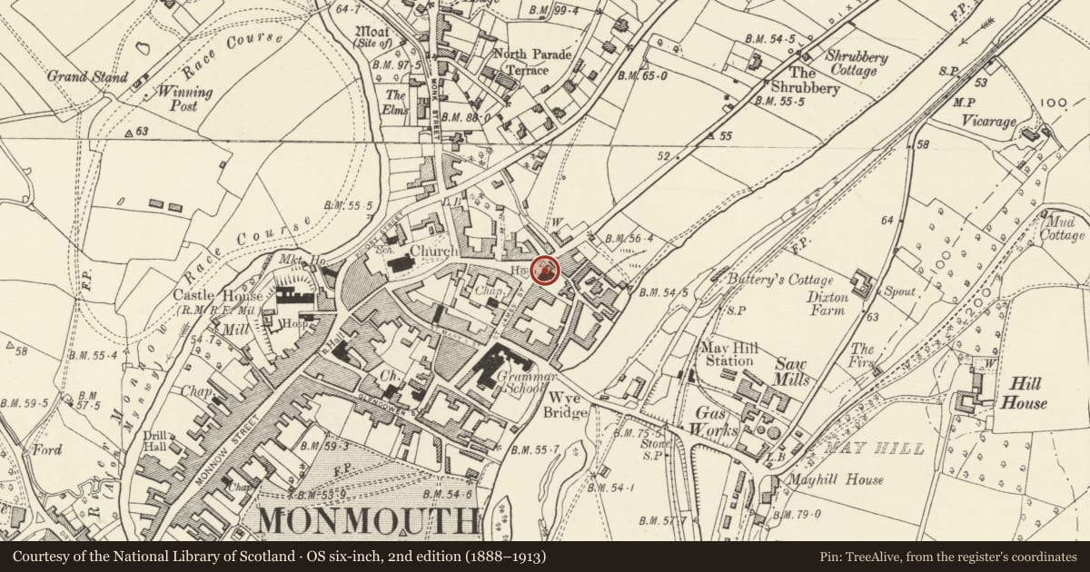 Ordnance Survey six-inch map, 2nd edition (1888–1913) covering the location of 25 St. James' Square, Monmouth, Monmouthshire, with a pin at the register's coordinates