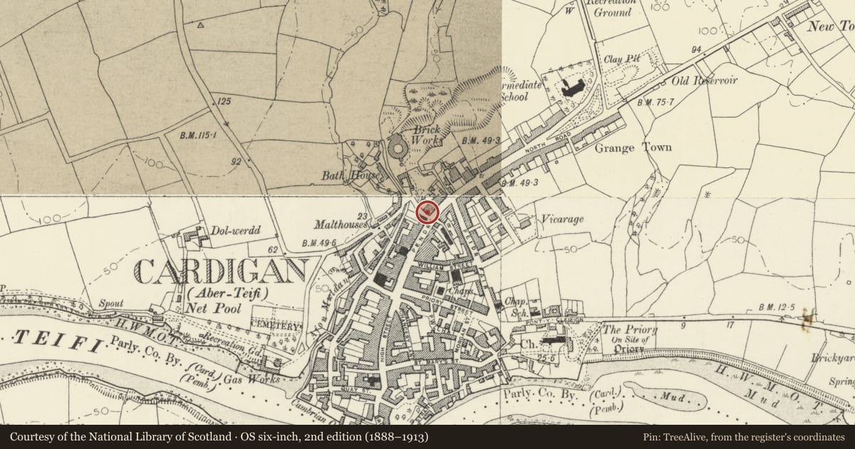 Ordnance Survey six-inch map, 2nd edition (1888–1913) covering the location of 18 Pendre, Cardigan, Ceredigion, with a pin at the register's coordinates