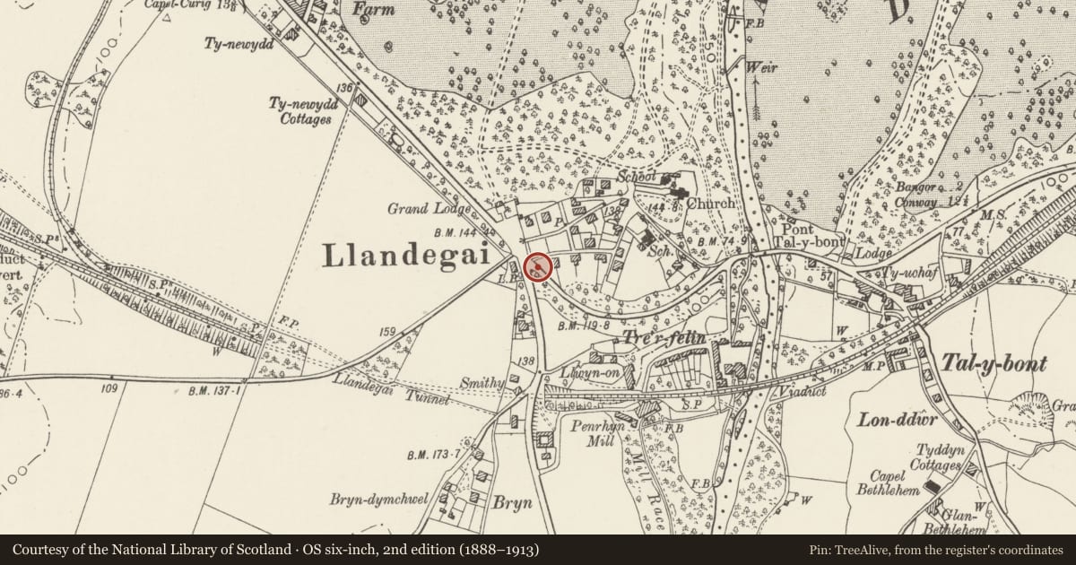 Ordnance Survey six-inch map, 2nd edition (1888–1913) covering the location of Slate Direction Indicators, Llandygai, Gwynedd, with a pin at the register's coordinates