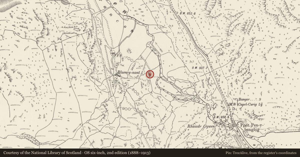 Ordnance Survey six-inch map, 2nd edition (1888–1913) covering the location of Cowhouse to east of Blaen-y-nant, Llandygai, Gwynedd, with a pin at the register's coordinates