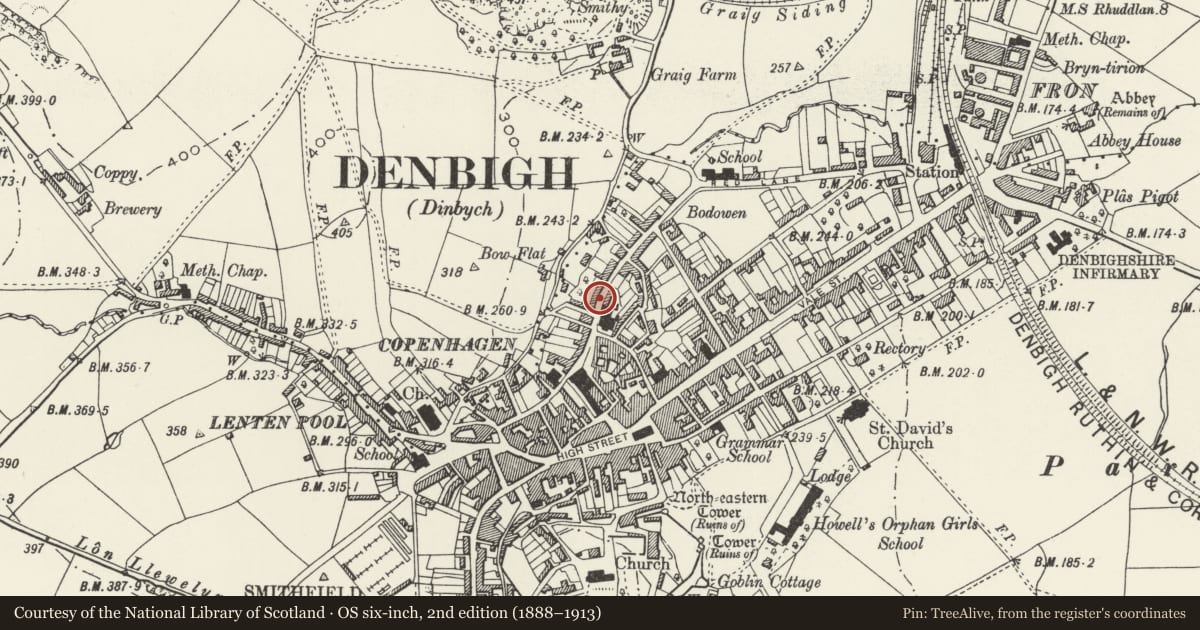 Ordnance Survey six-inch map, 2nd edition (1888–1913) covering the location of 17 Beacon's Hill, Denbigh, Denbighshire, with a pin at the register's coordinates