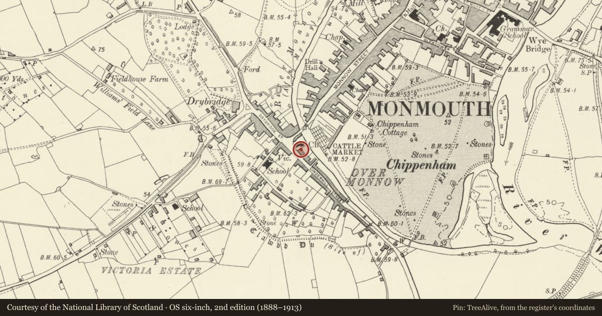 Ordnance Survey six-inch map, 2nd edition (1888–1913) covering the location of St. Thomas' House, including attached railings, Monmouth, Monmouthshire, with a pin at the register's coordinates