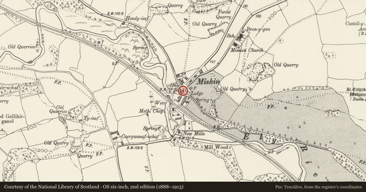 Ordnance Survey six-inch map, 2nd edition (1888–1913) covering the location of Telephone Call-box, Pont-y-Clun, Rhondda Cynon Taff, with a pin at the register's coordinates