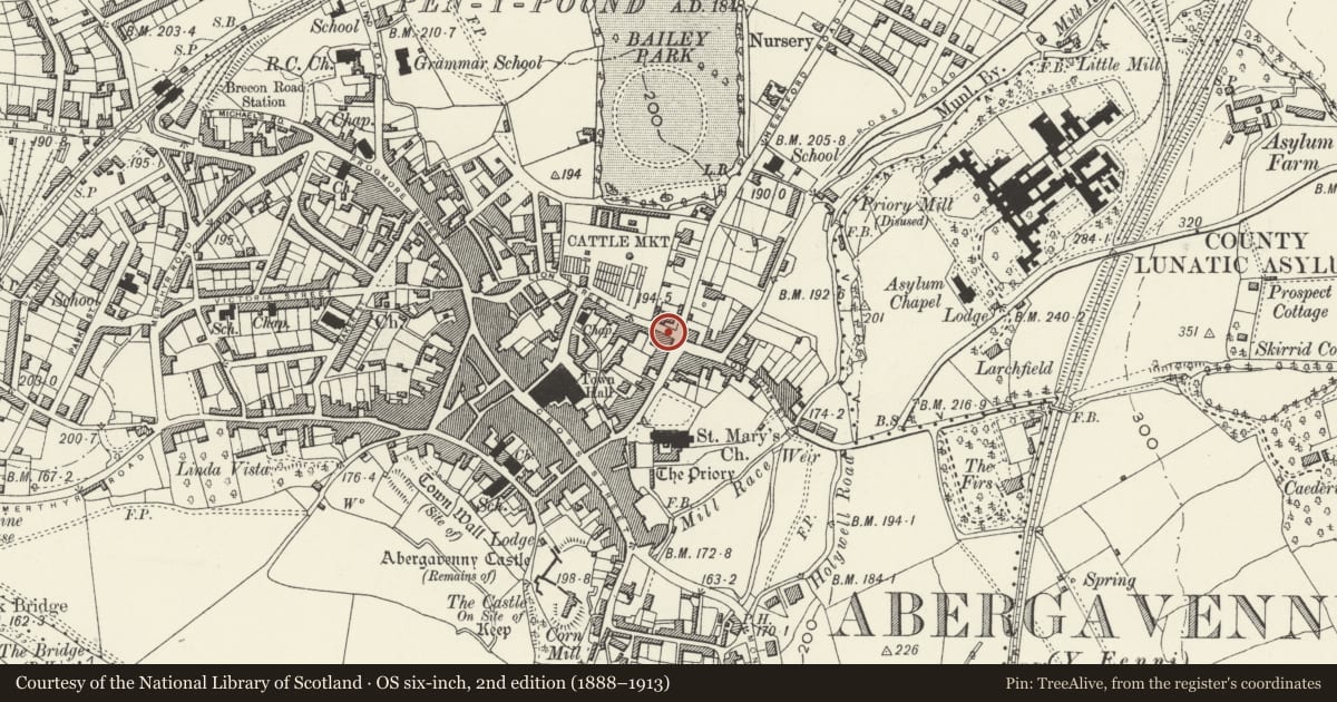 Ordnance Survey six-inch map, 2nd edition (1888–1913) covering the location of 6 Lion Street, Abergavenny, Monmouthshire, with a pin at the register's coordinates