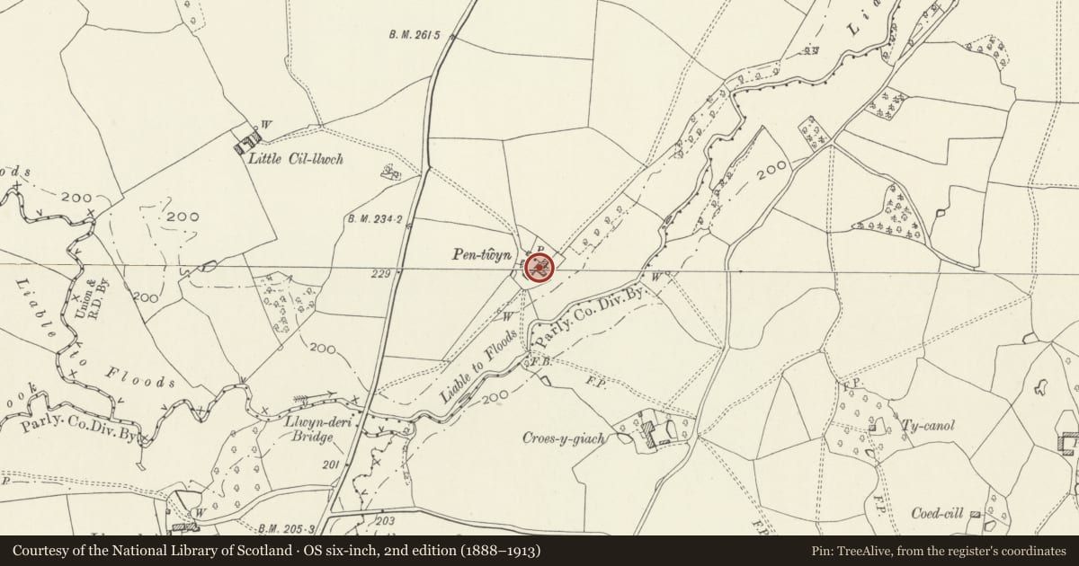 Ordnance Survey six-inch map, 2nd edition (1888–1913) covering the location of Pentwyn Farmhouse & attached Granary, Dairy, Cowhouse and Corn Barn, Whitecastle, Monmouthshire, with a pin at the register's coordinates