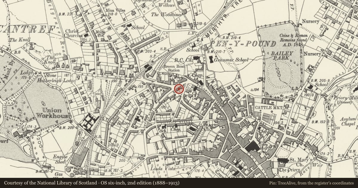 Ordnance Survey six-inch map, 2nd edition (1888–1913) covering the location of House, including attached railings, Abergavenny, Monmouthshire, with a pin at the register's coordinates