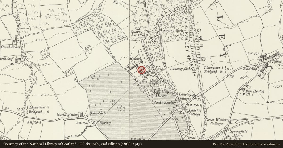 Ordnance Survey six-inch map, 2nd edition (1888–1913) covering the location of Stable and cow house at Lanelay Farm, Llanharan, Rhondda Cynon Taff, with a pin at the register's coordinates