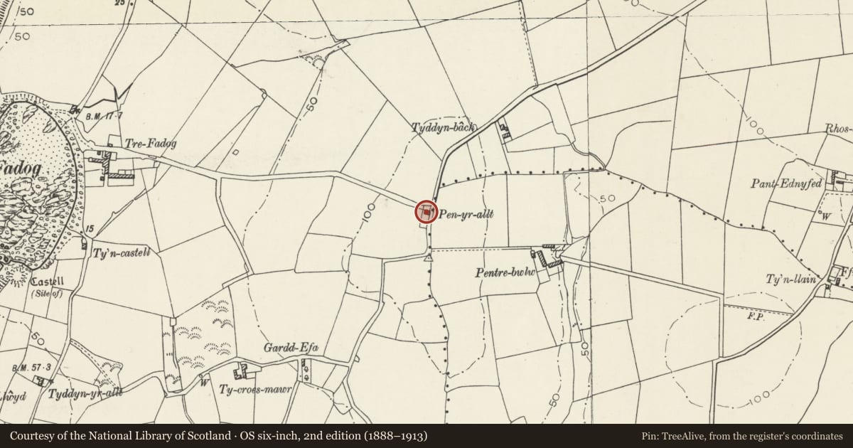 Ordnance Survey six-inch map, 2nd edition (1888–1913) covering the location of Penrallt, Llanfaethlu, Isle of Anglesey, with a pin at the register's coordinates