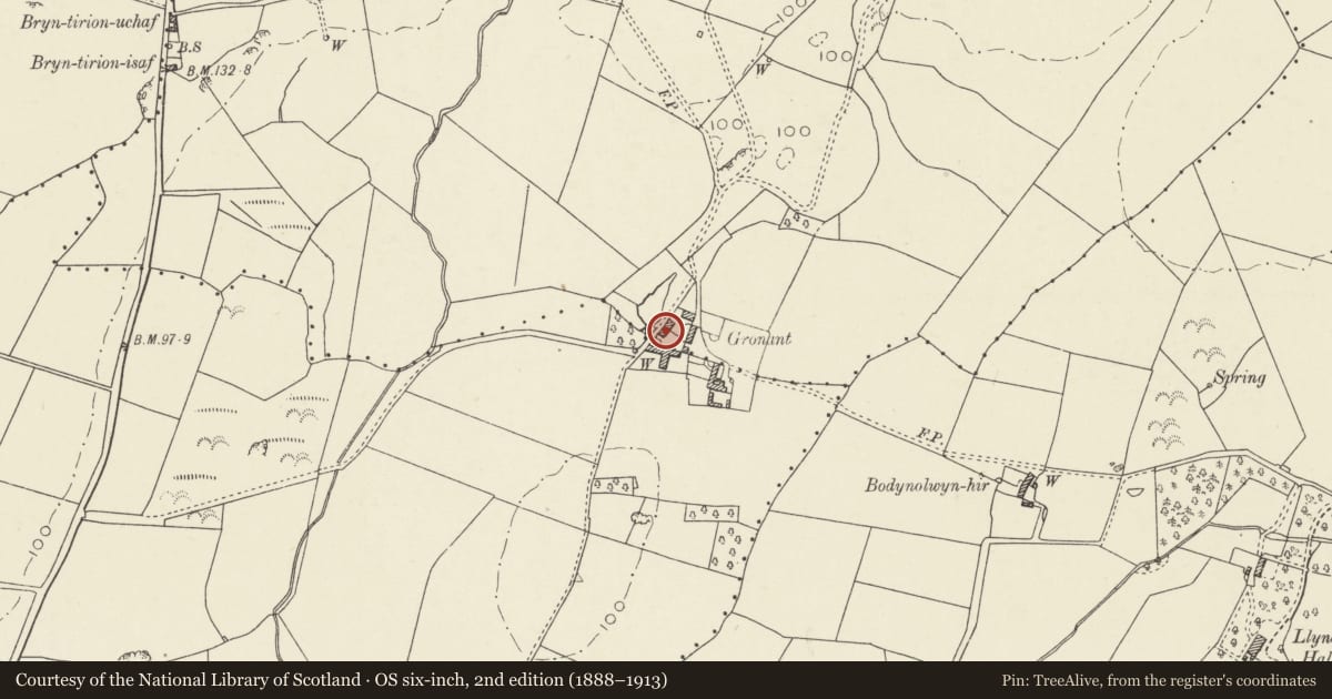 Ordnance Survey six-inch map, 2nd edition (1888–1913) covering the location of Cartshed, Gronant, Llanfaethlu, Isle of Anglesey, with a pin at the register's coordinates