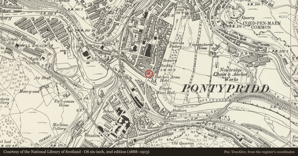 Ordnance Survey six-inch map, 2nd edition (1888–1913) covering the location of National Westminster Bank, Pontypridd, Rhondda Cynon Taff, with a pin at the register's coordinates