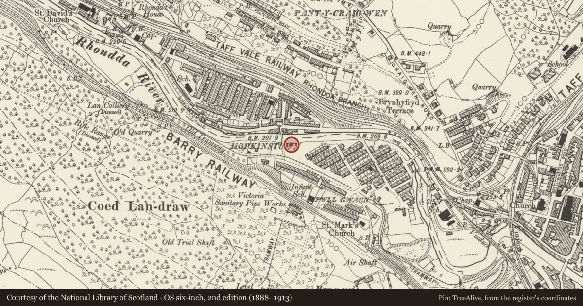 Ordnance Survey six-inch map, 2nd edition (1888–1913) covering the location of Bethany Baptist Church, Pontypridd, Rhondda Cynon Taff, with a pin at the register's coordinates