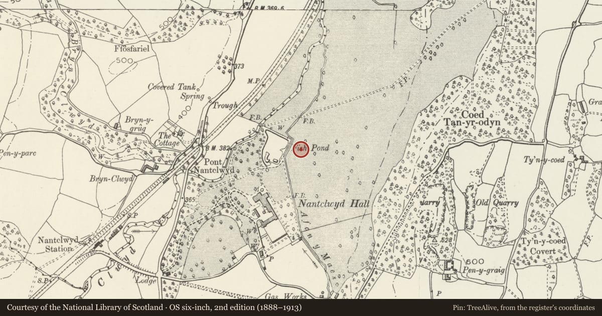 Ordnance Survey six-inch map, 2nd edition (1888–1913) covering the location of Lakeside Rotunda at Nantclwyd Hall, Llanelidan, Denbighshire, with a pin at the register's coordinates