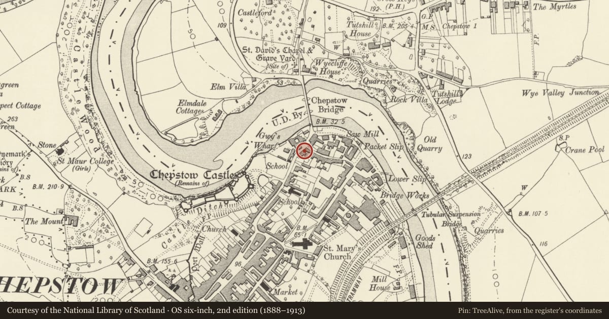Ordnance Survey six-inch map, 2nd edition (1888–1913) covering the location of Nos 21, 21A, 22 & 22A, Chepstow, Monmouthshire, with a pin at the register's coordinates