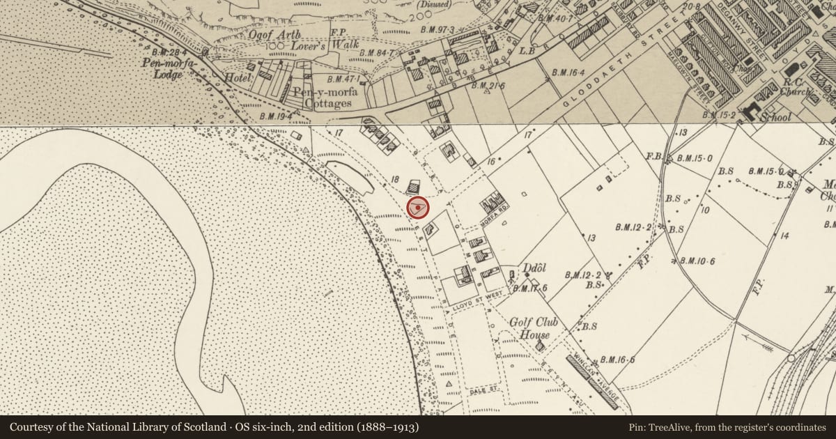 Ordnance Survey six-inch map, 2nd edition (1888–1913) covering the location of Shelter (Former Tram Terminus), Llandudno, Conwy, with a pin at the register's coordinates
