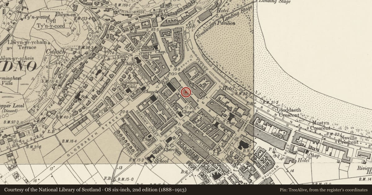 Ordnance Survey six-inch map, 2nd edition (1888–1913) covering the location of 78 Mostyn Street, Llandudno, Conwy, with a pin at the register's coordinates