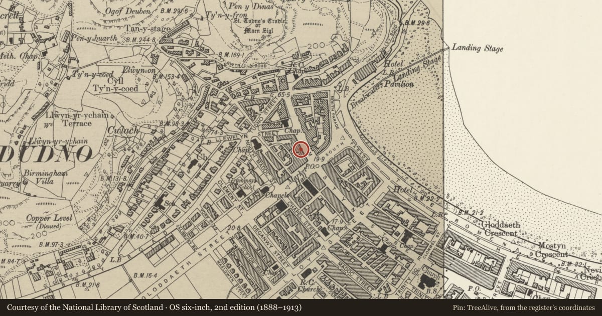 Ordnance Survey six-inch map, 2nd edition (1888–1913) covering the location of 106 Mostyn Street, Llandudno, Conwy, with a pin at the register's coordinates