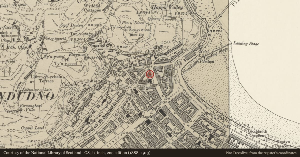 Ordnance Survey six-inch map, 2nd edition (1888–1913) covering the location of 122 Mostyn Street, Llandudno, Conwy, with a pin at the register's coordinates