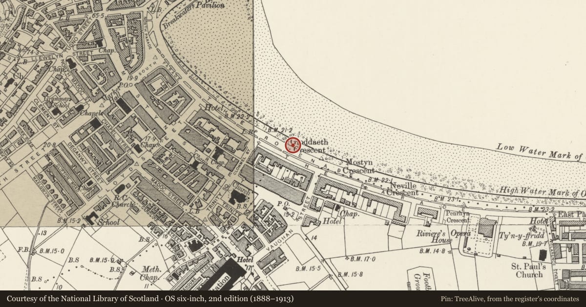 Ordnance Survey six-inch map, 2nd edition (1888–1913) covering the location of Bandstand, Llandudno, Conwy, with a pin at the register's coordinates