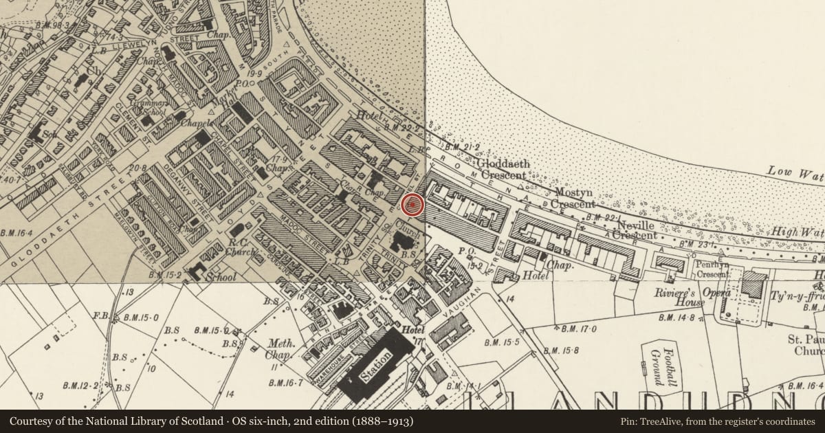 Ordnance Survey six-inch map, 2nd edition (1888–1913) covering the location of 10 Clonmel Street, Llandudno, Conwy, with a pin at the register's coordinates