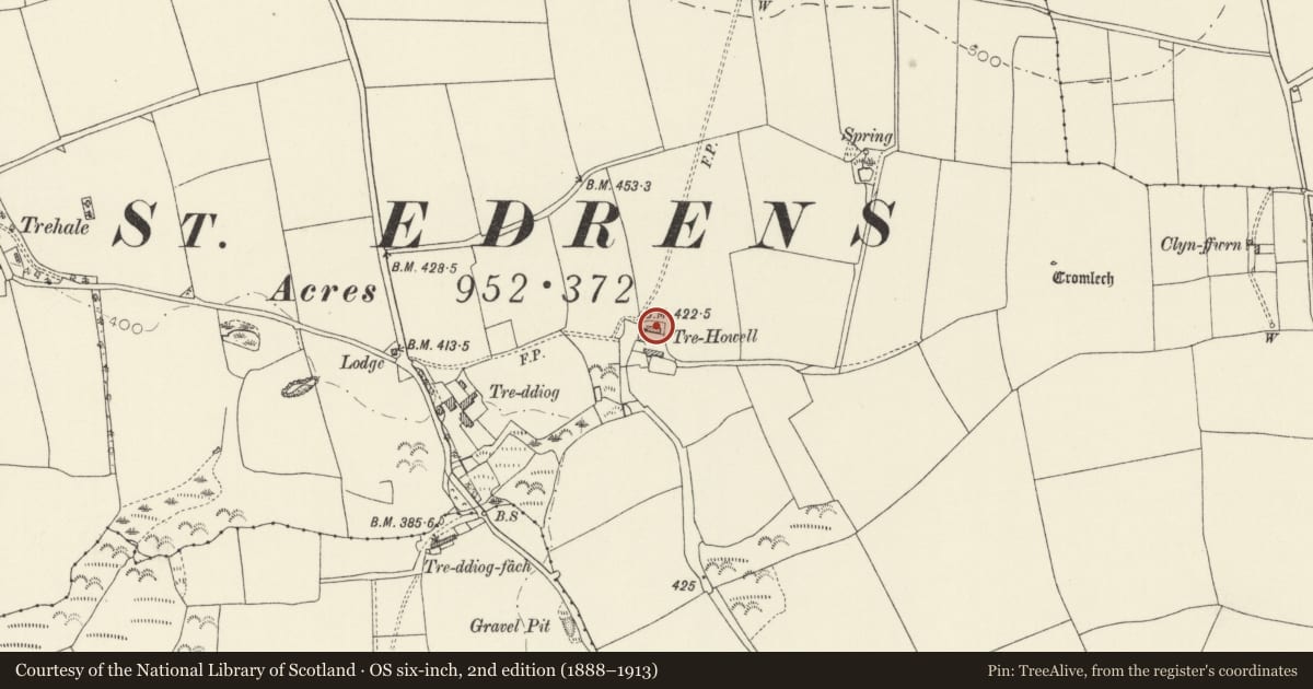 Ordnance Survey six-inch map, 2nd edition (1888–1913) covering the location of Tre-howell, Hayscastle, Pembrokeshire, with a pin at the register's coordinates