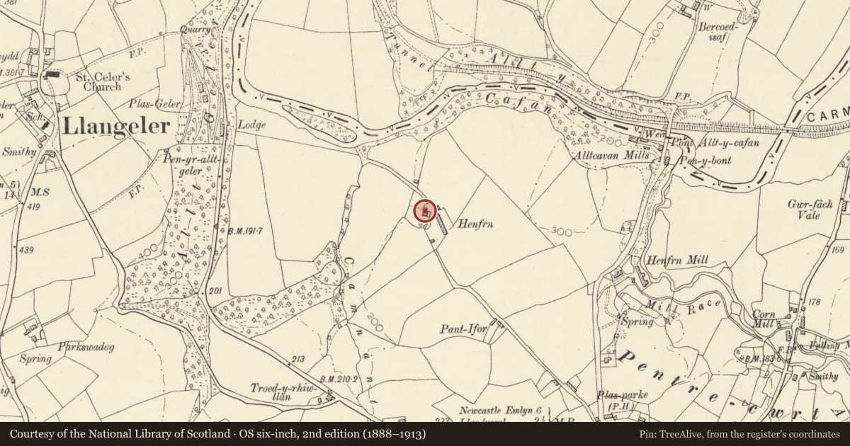 Ordnance Survey six-inch map, 2nd edition (1888–1913) covering the location of Henfryn Farmhouse, Llangeler, Carmarthenshire, with a pin at the register's coordinates