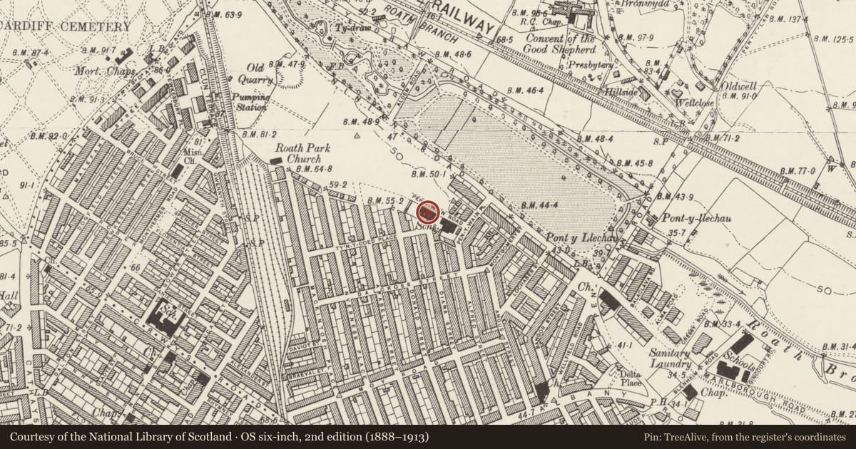 Ordnance Survey six-inch map, 2nd edition (1888–1913) covering the location of Roath Park Primary School, Cardiff, with a pin at the register's coordinates