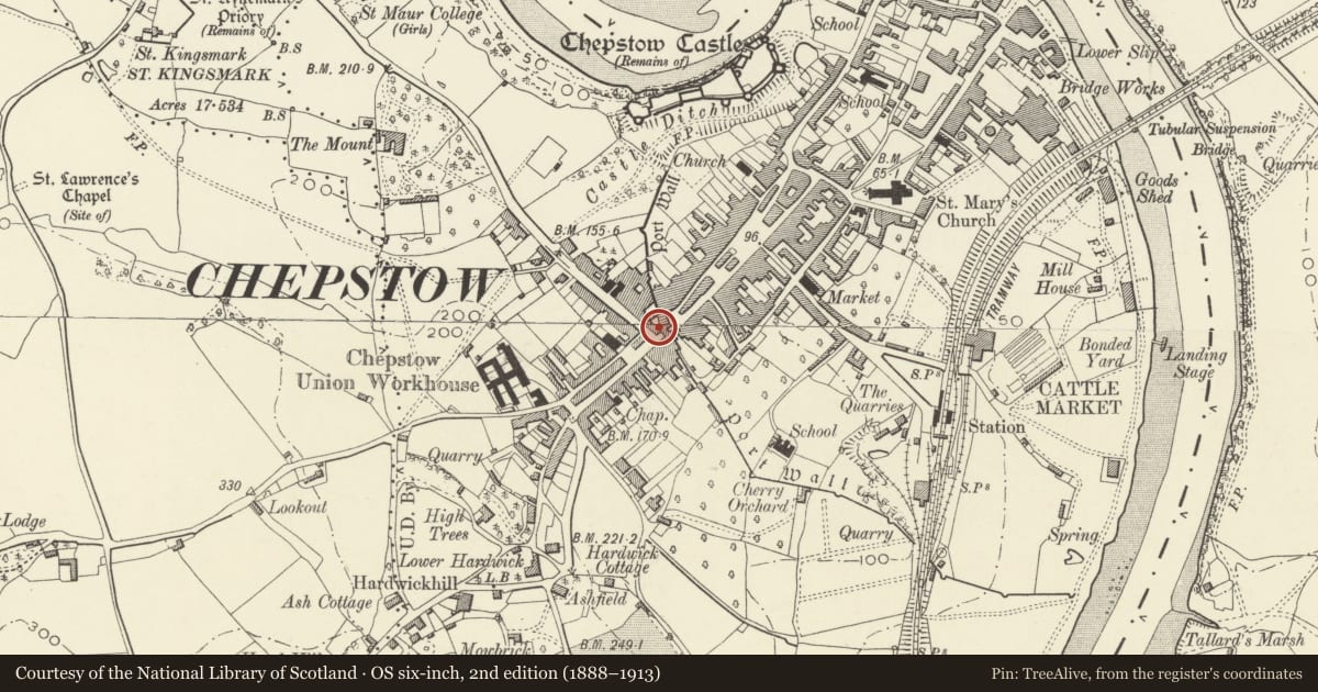 Ordnance Survey six-inch map, 2nd edition (1888–1913) covering the location of Town Gate House, Chepstow, Monmouthshire, with a pin at the register's coordinates