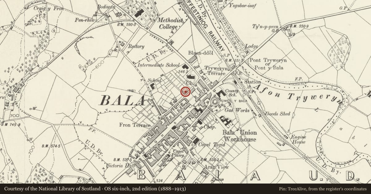 Ordnance Survey six-inch map, 2nd edition (1888–1913) covering the location of Isfryn, Bala, Gwynedd, with a pin at the register's coordinates