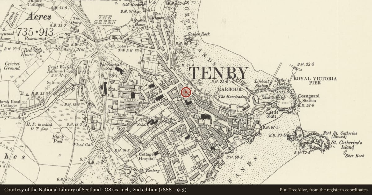 Ordnance Survey six-inch map, 2nd edition (1888–1913) covering the location of 6 High Street, Tenby, Pembrokeshire, with a pin at the register's coordinates