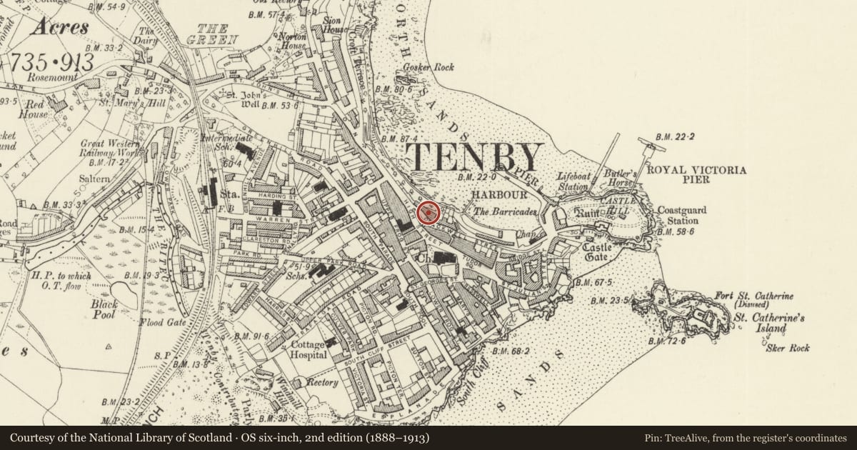 Ordnance Survey six-inch map, 2nd edition (1888–1913) covering the location of No 4 Bellevue (Windsor House), Tenby, Pembrokeshire, with a pin at the register's coordinates