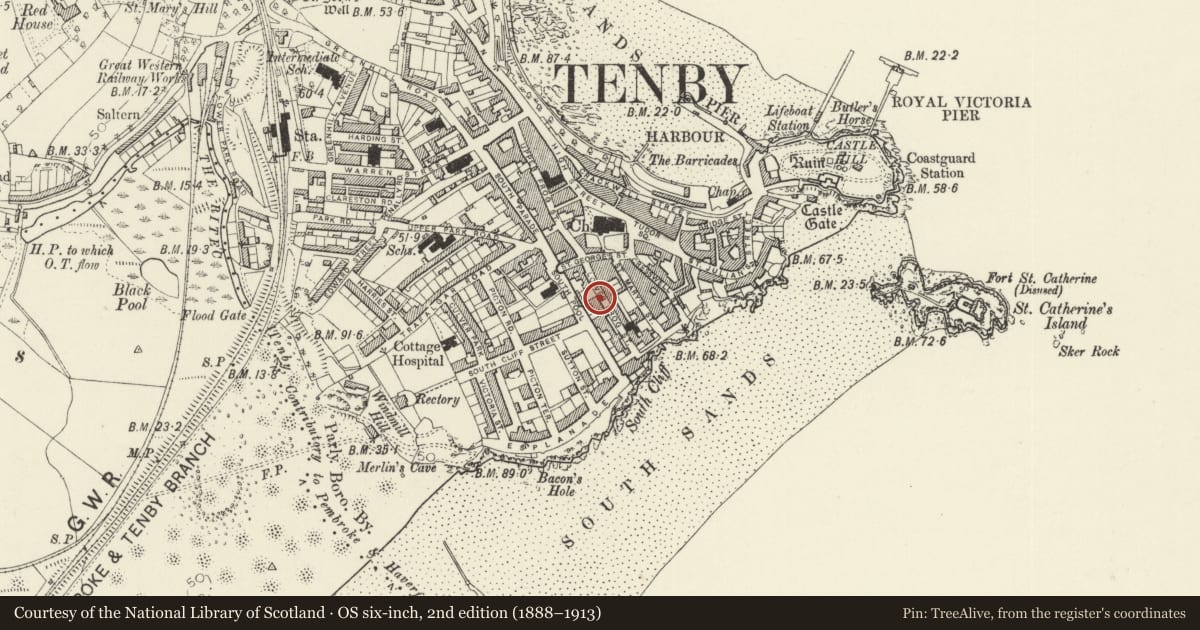 Ordnance Survey six-inch map, 2nd edition (1888–1913) covering the location of Southsea, Tenby, Pembrokeshire, with a pin at the register's coordinates