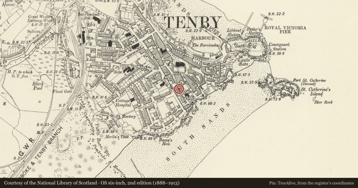 Ordnance Survey six-inch map, 2nd edition (1888–1913) covering the location of Cilrhiw, Tenby, Pembrokeshire, with a pin at the register's coordinates