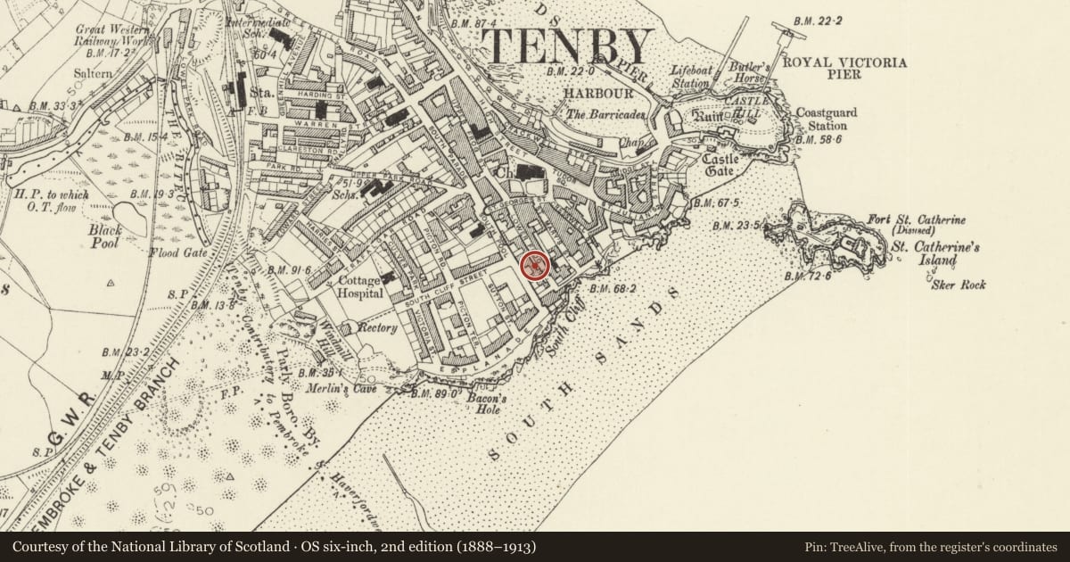 Ordnance Survey six-inch map, 2nd edition (1888–1913) covering the location of York House, Tenby, Pembrokeshire, with a pin at the register's coordinates