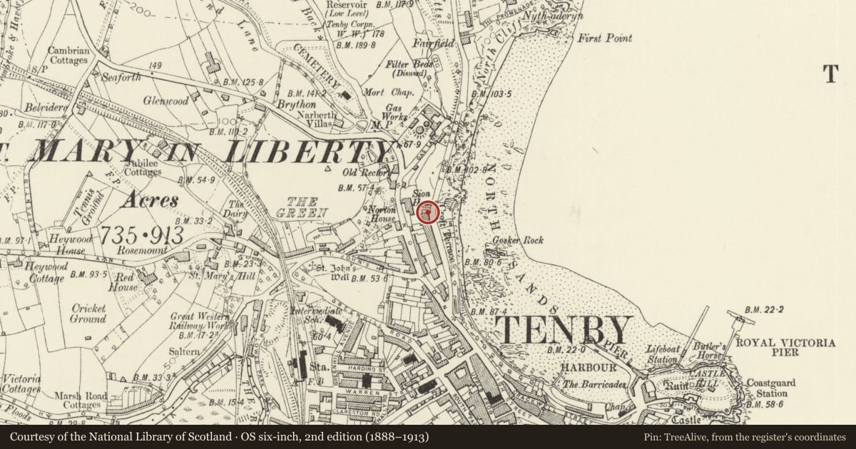 Ordnance Survey six-inch map, 2nd edition (1888–1913) covering the location of 11 The Croft, Tenby, Pembrokeshire, with a pin at the register's coordinates